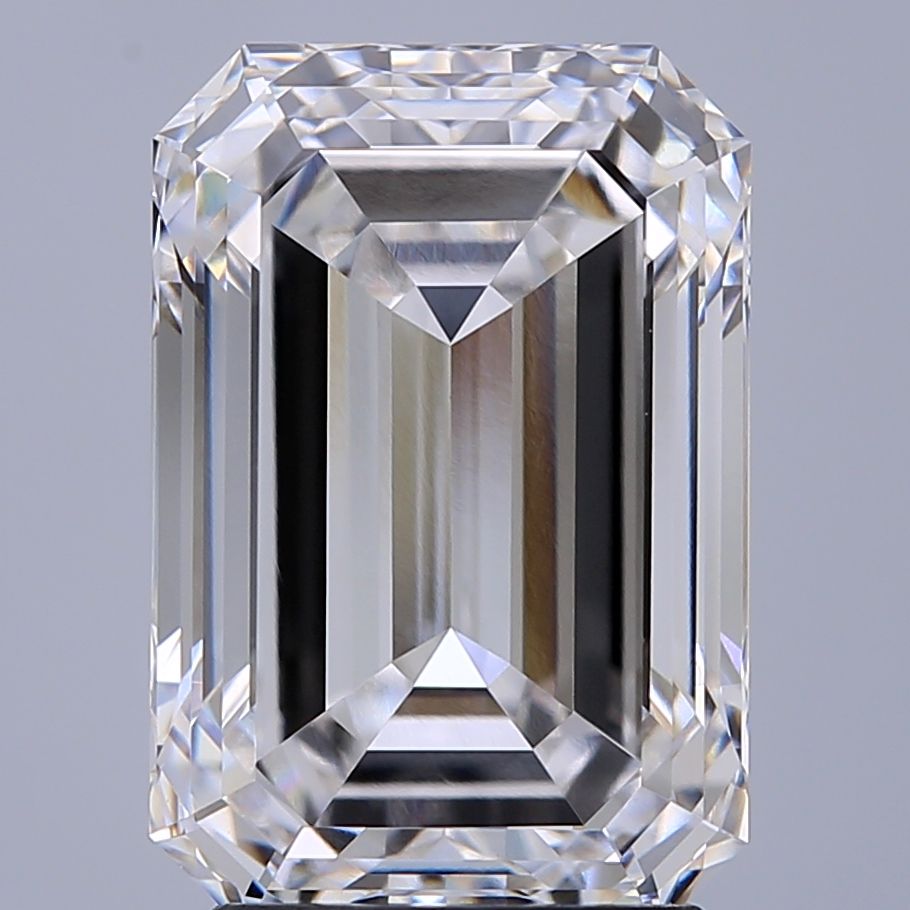 3.27 ct. emerald Lab Grown Diamond front image