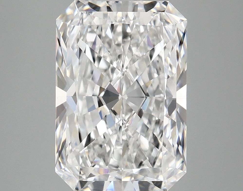 4.02 ct. radiant Lab Grown Diamond front image