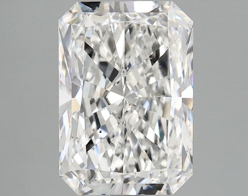 2.52 ct. radiant Lab Grown Diamond front image