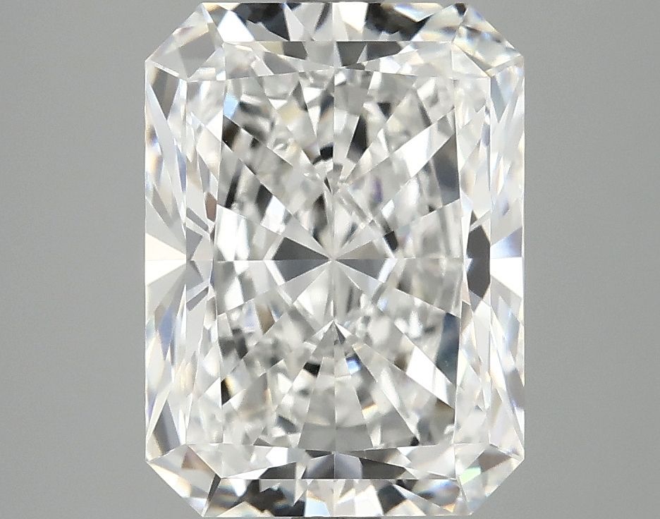 4.34 ct. radiant Lab Grown Diamond front image