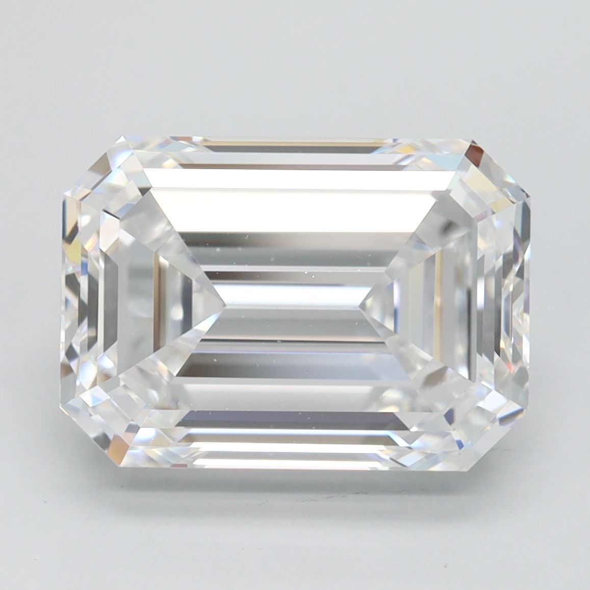 4.40 ct. emerald Lab Grown Diamond front image
