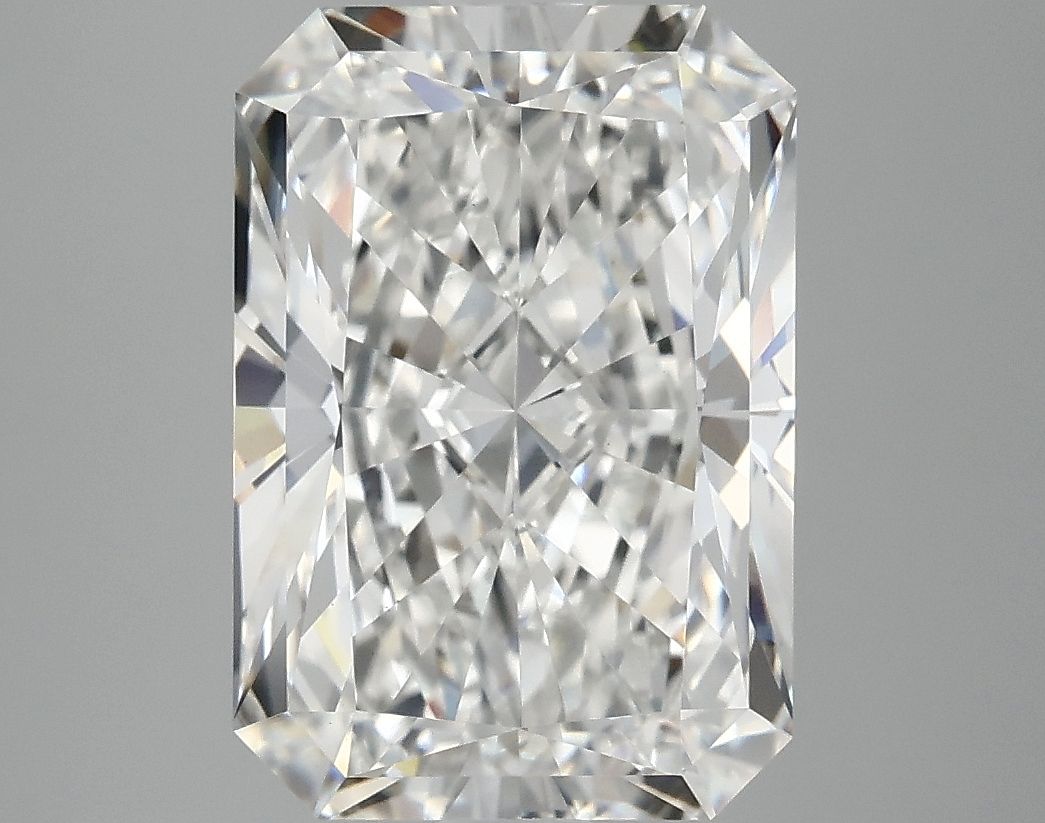 4.93 ct. radiant Lab Grown Diamond front image