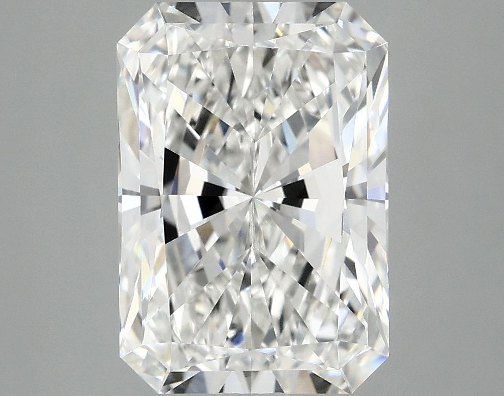 3.86 ct. radiant Lab Grown Diamond front image