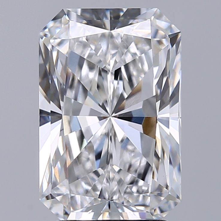 2.79 ct. radiant Lab Grown Diamond front image