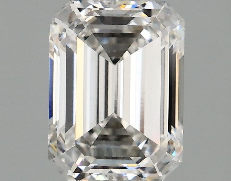 1.55 ct. emerald Lab Grown Diamond front image