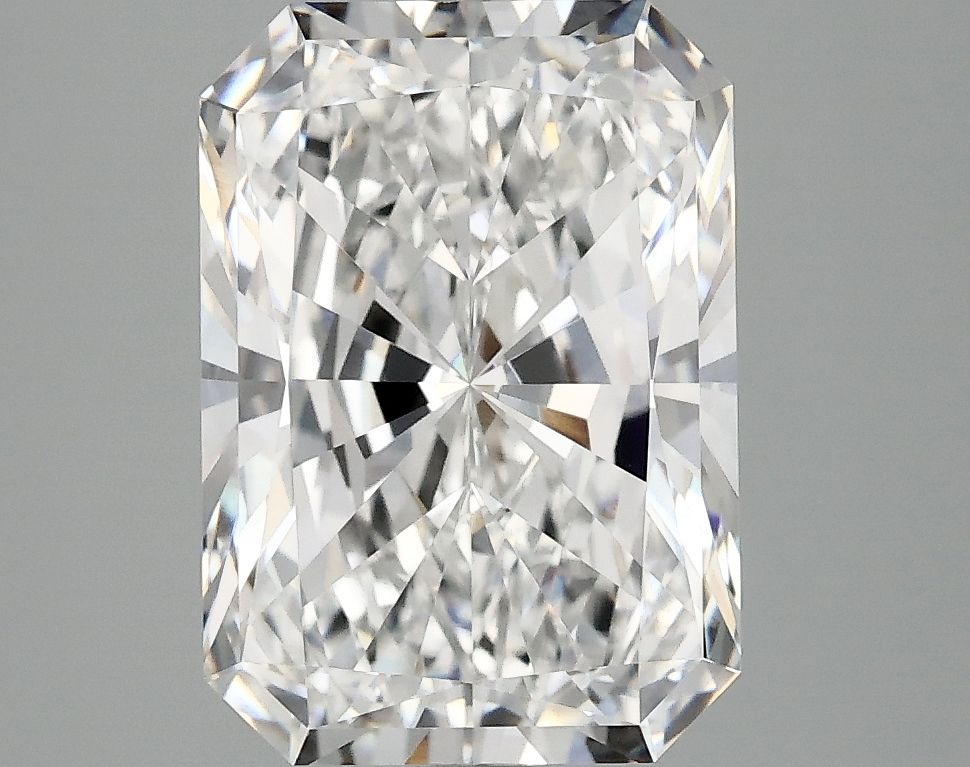 4.15 ct. radiant Lab Grown Diamond front image