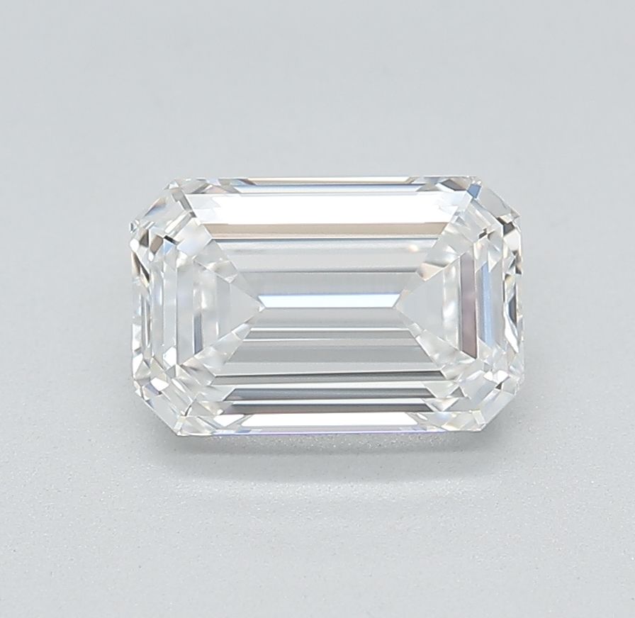 1.05 ct. emerald Lab Grown Diamond front image