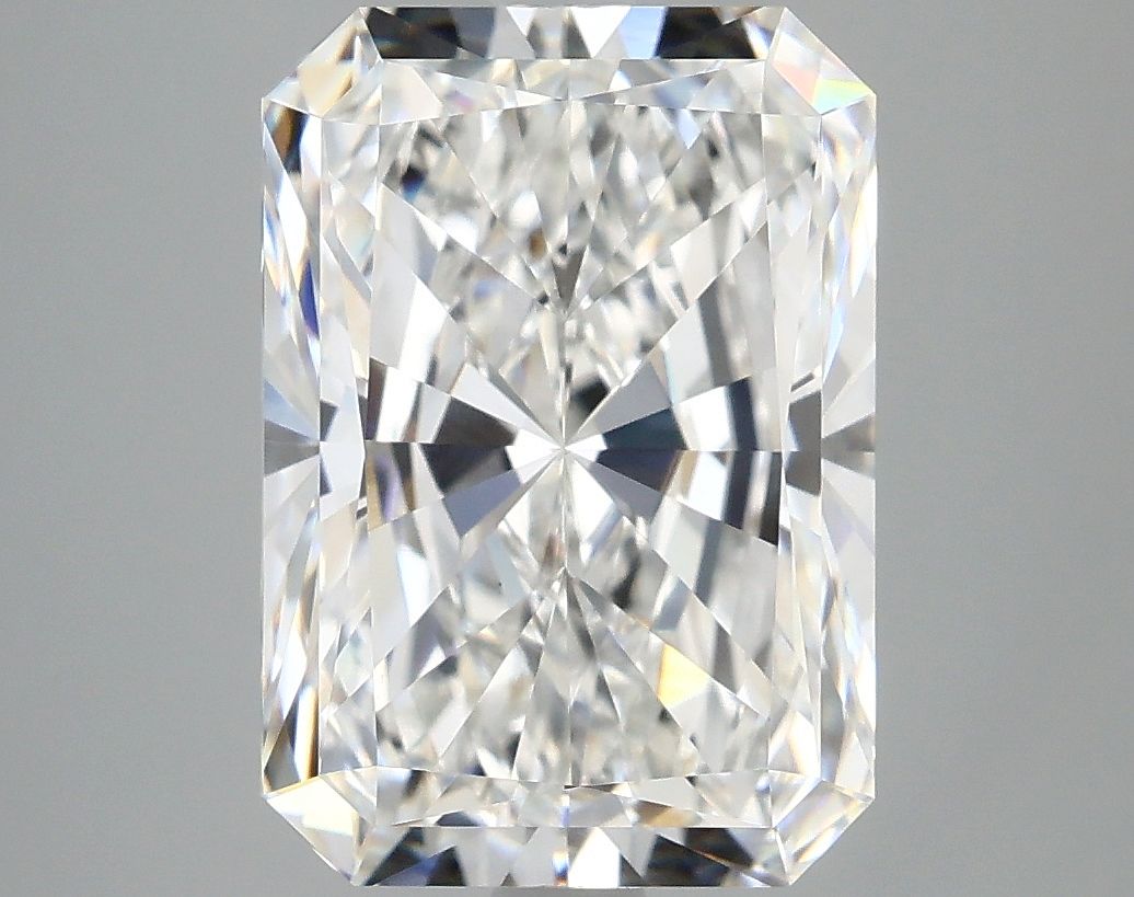 4.90 ct. radiant Lab Grown Diamond front image