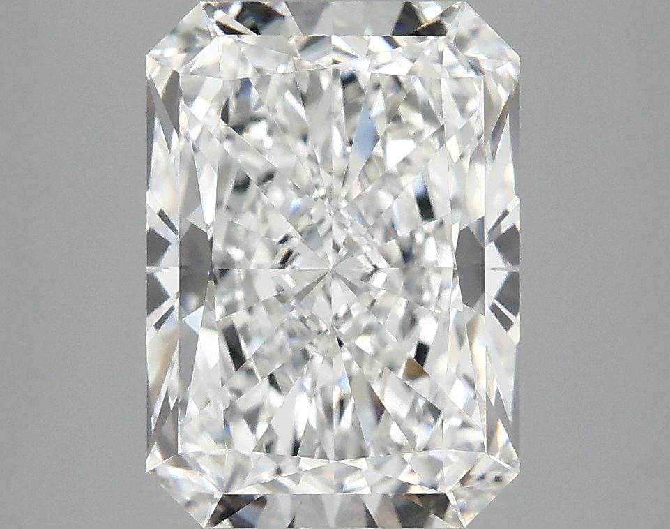 4.04 ct. radiant Lab Grown Diamond front image
