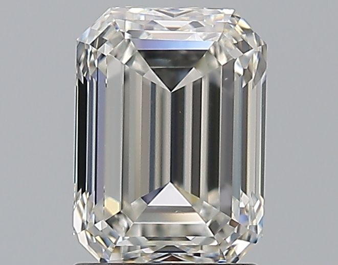 1.70 ct Emerald diamond