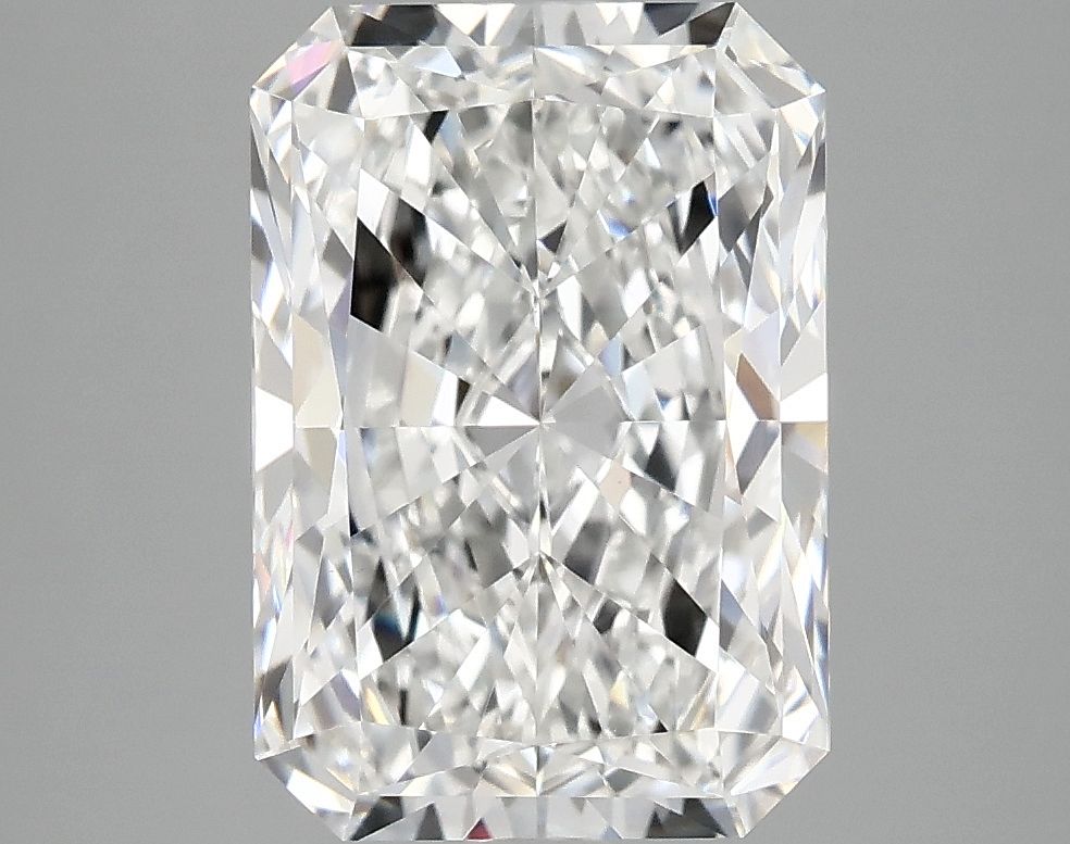 3.98 ct. radiant Lab Grown Diamond front image