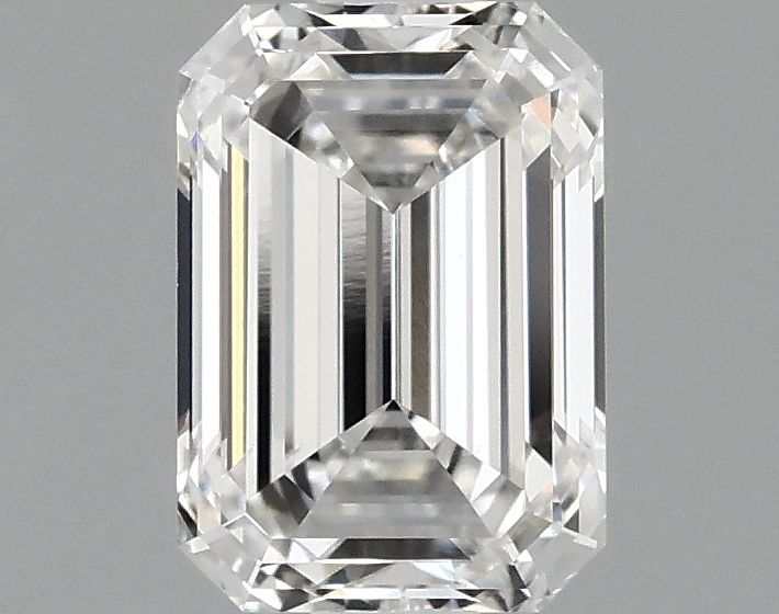 1.05 ct. emerald Lab Grown Diamond front image