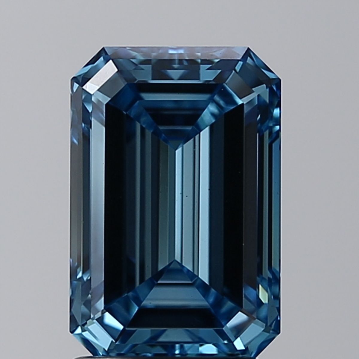 2.17 ct. emerald Lab Grown Diamond front image