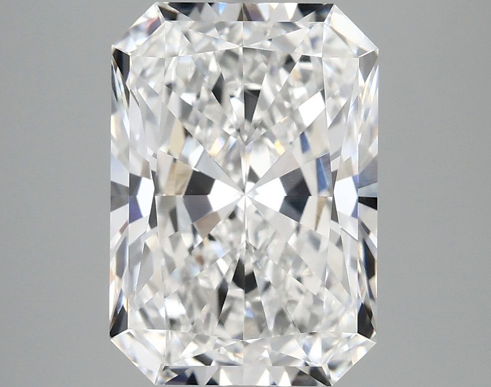 4.08 ct. radiant Lab Grown Diamond front image