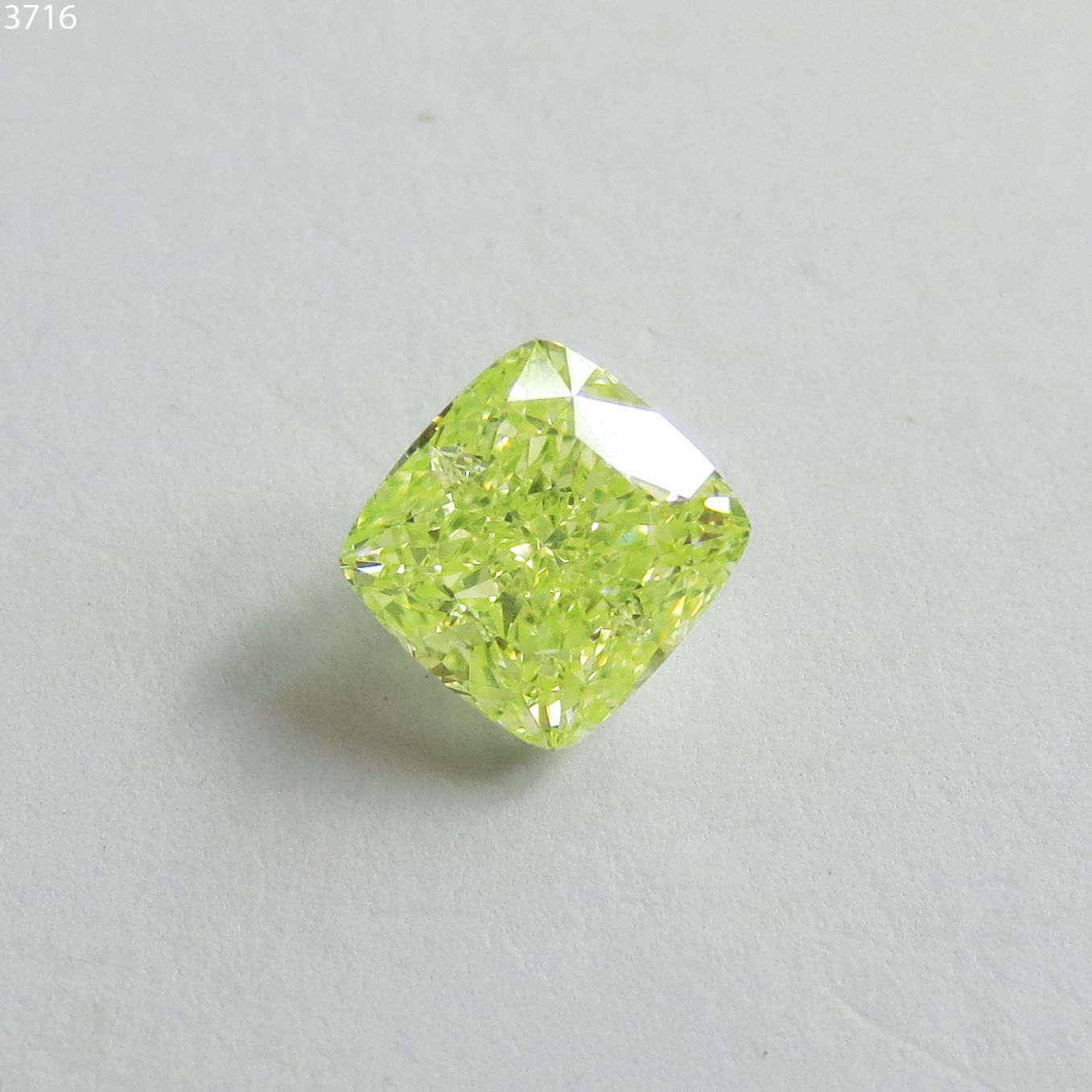 1.15 ct Cushion Brilliant diamond
