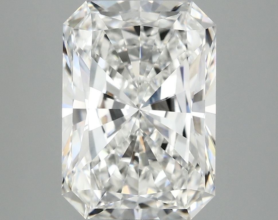 3.86 ct. radiant Lab Grown Diamond front image