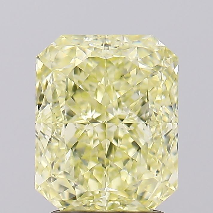 3.01 ct Radiant diamond