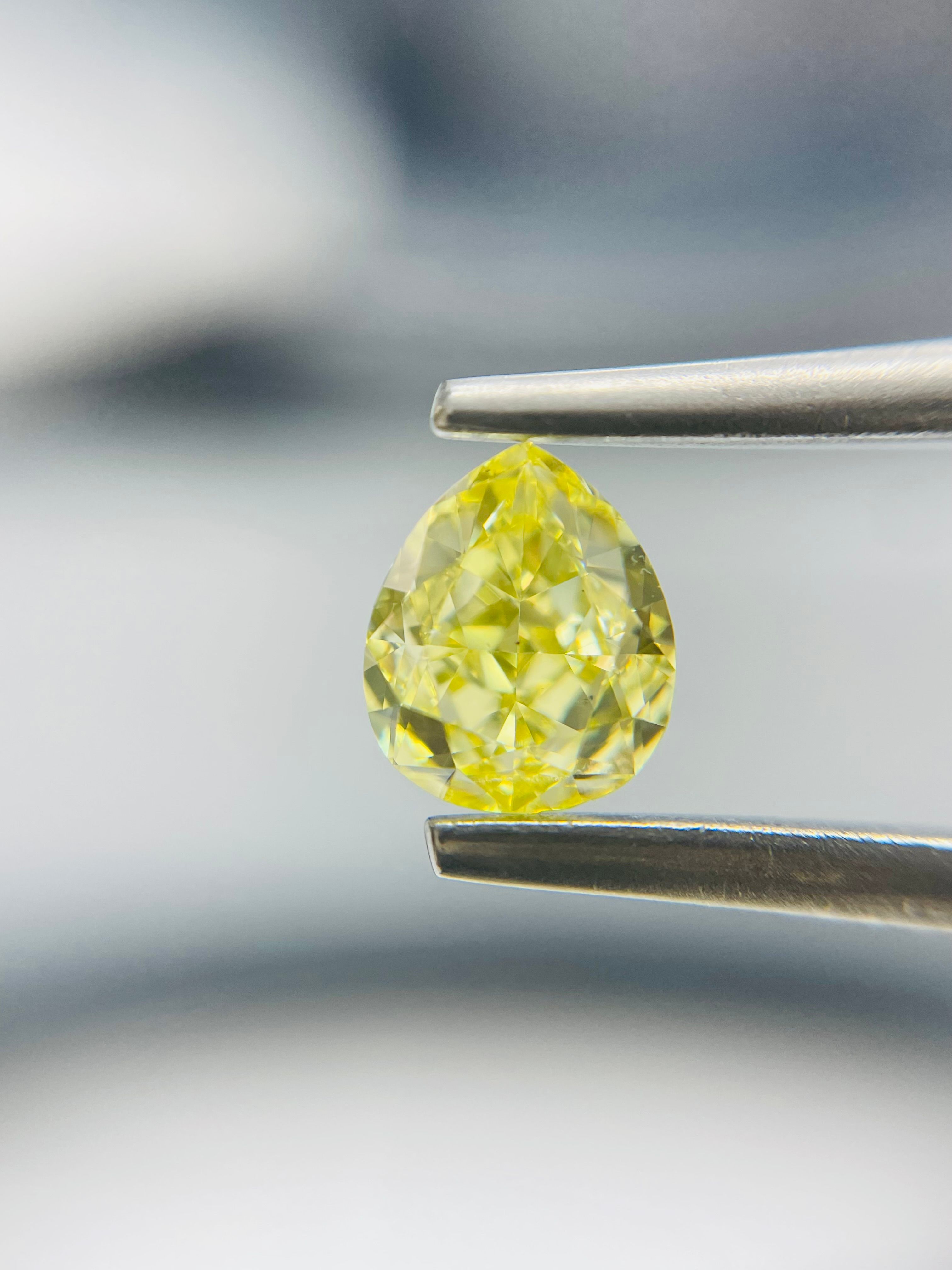 1.35 Carat Pear Diamond Fancy Intense Yellow VS2