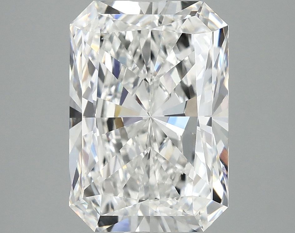 3.93 ct. radiant Lab Grown Diamond front image