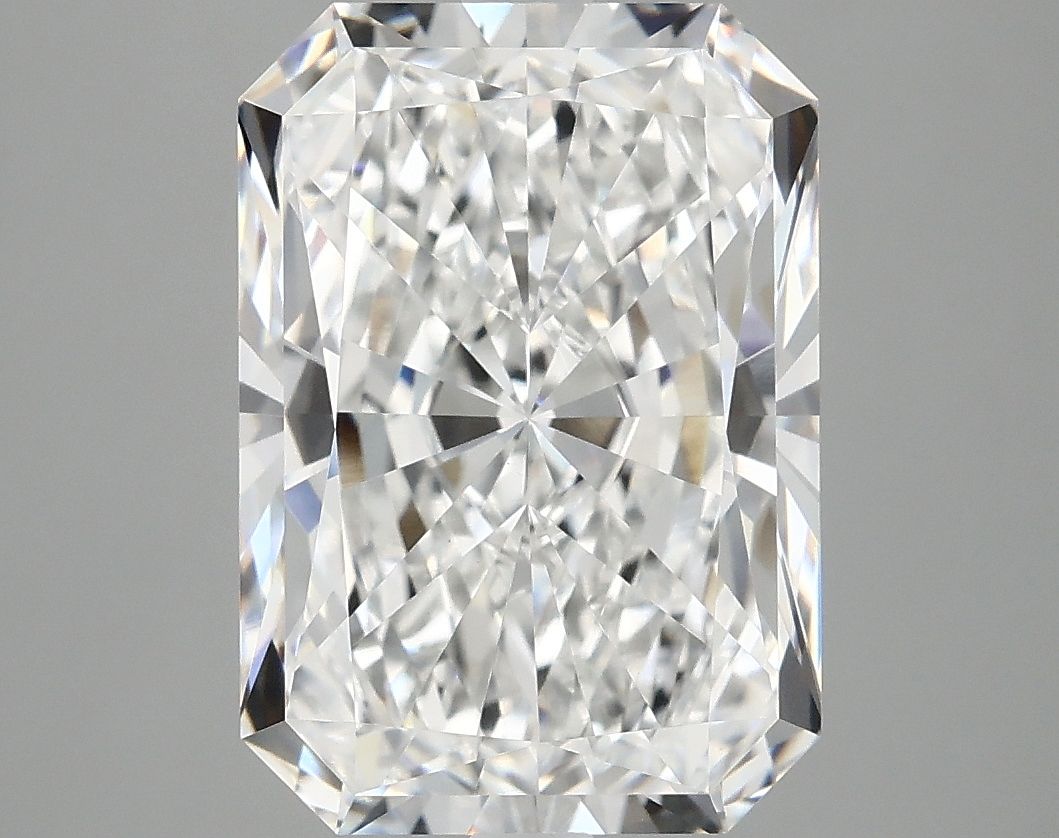 5.07 ct. radiant Lab Grown Diamond front image