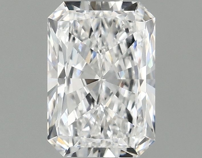 1.07 ct. radiant Lab Grown Diamond front image