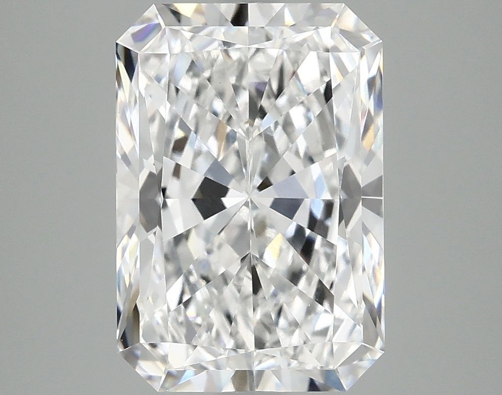 4.04 ct. radiant Lab Grown Diamond front image