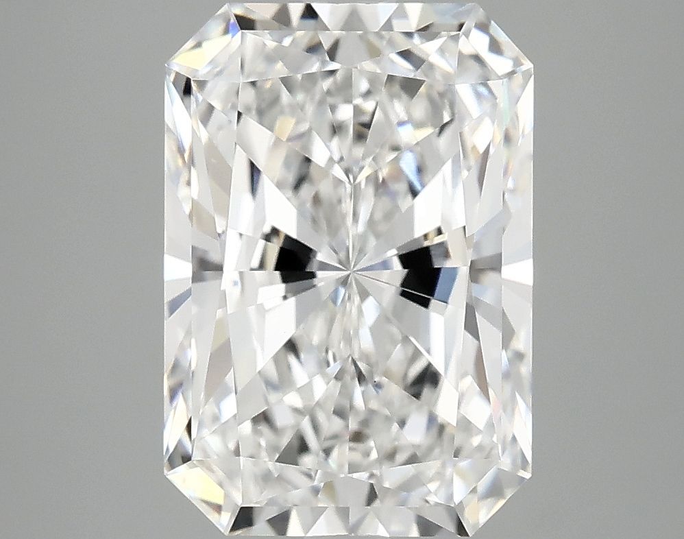 4.19 ct. radiant Lab Grown Diamond front image