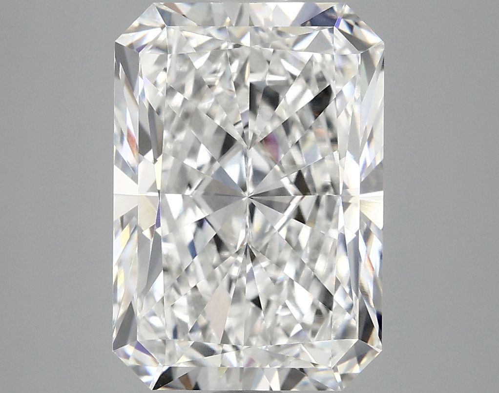 4.17 ct. radiant Lab Grown Diamond front image