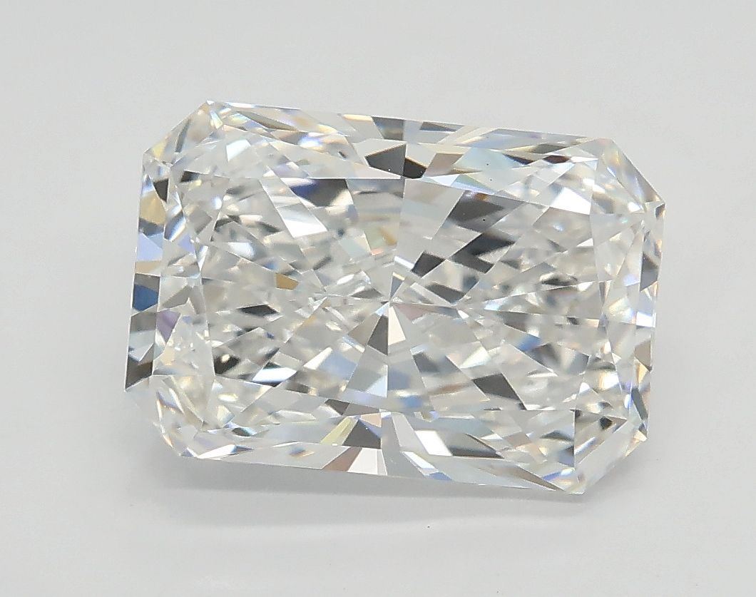 2.57 ct. radiant Lab Grown Diamond front image