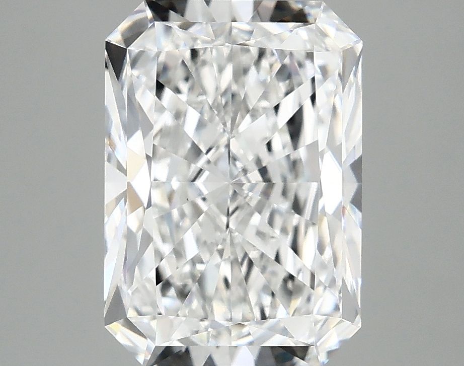 3.79 ct. radiant Lab Grown Diamond front image