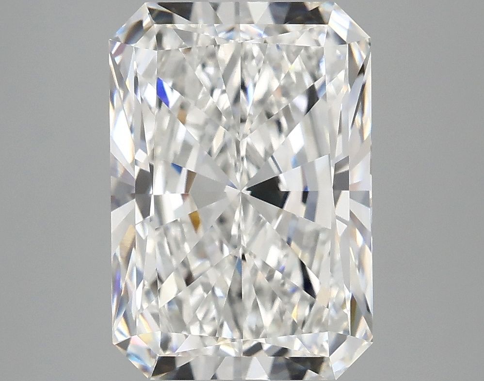 4.10 ct. radiant Lab Grown Diamond front image