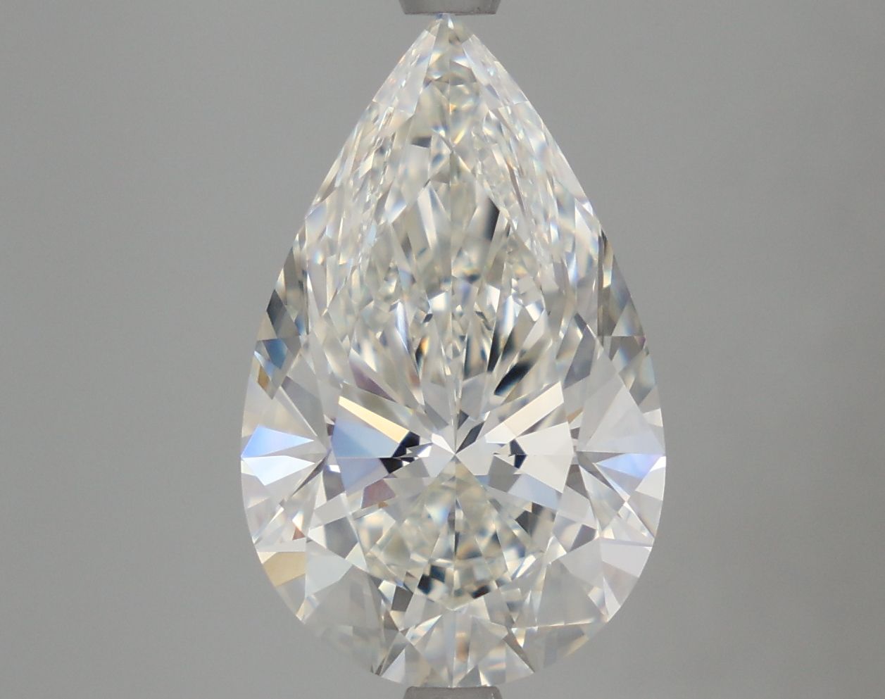 Pear Diamond