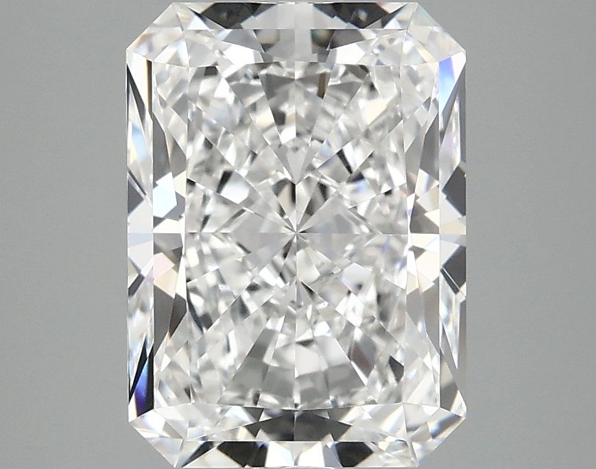 3.02 ct. radiant Lab Grown Diamond front image