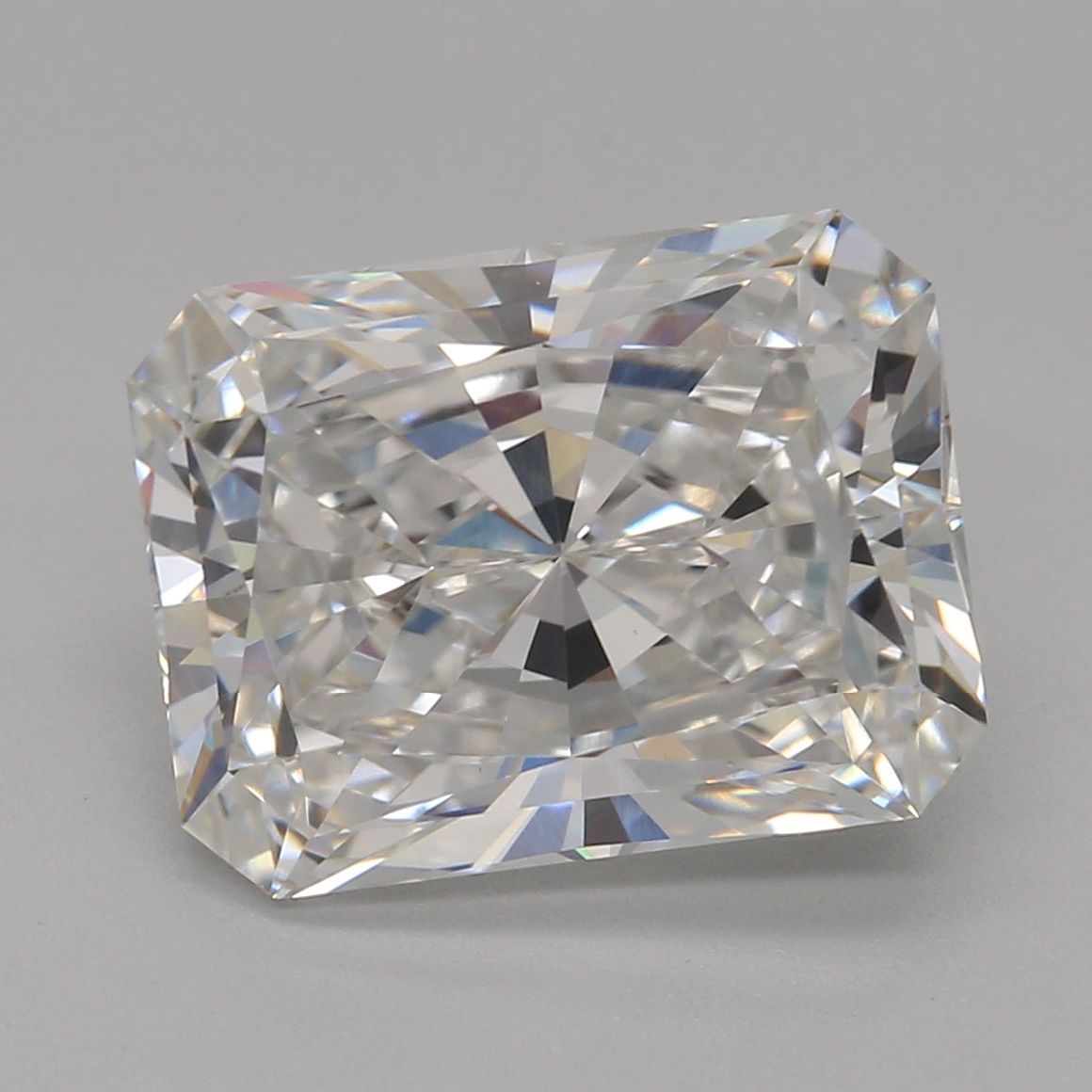 3.09 ct. radiant Lab Grown Diamond front image