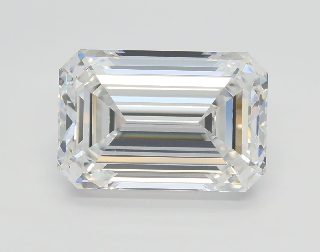 0.66 ct. emerald Lab Grown Diamond front image
