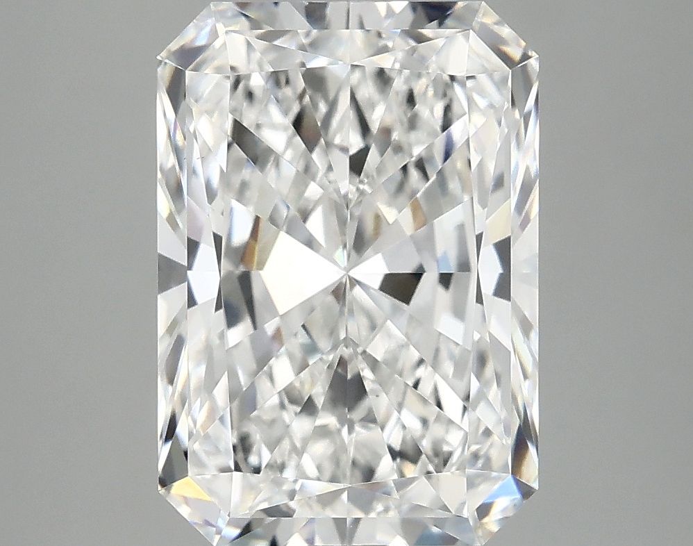 4.19 ct. radiant Lab Grown Diamond front image