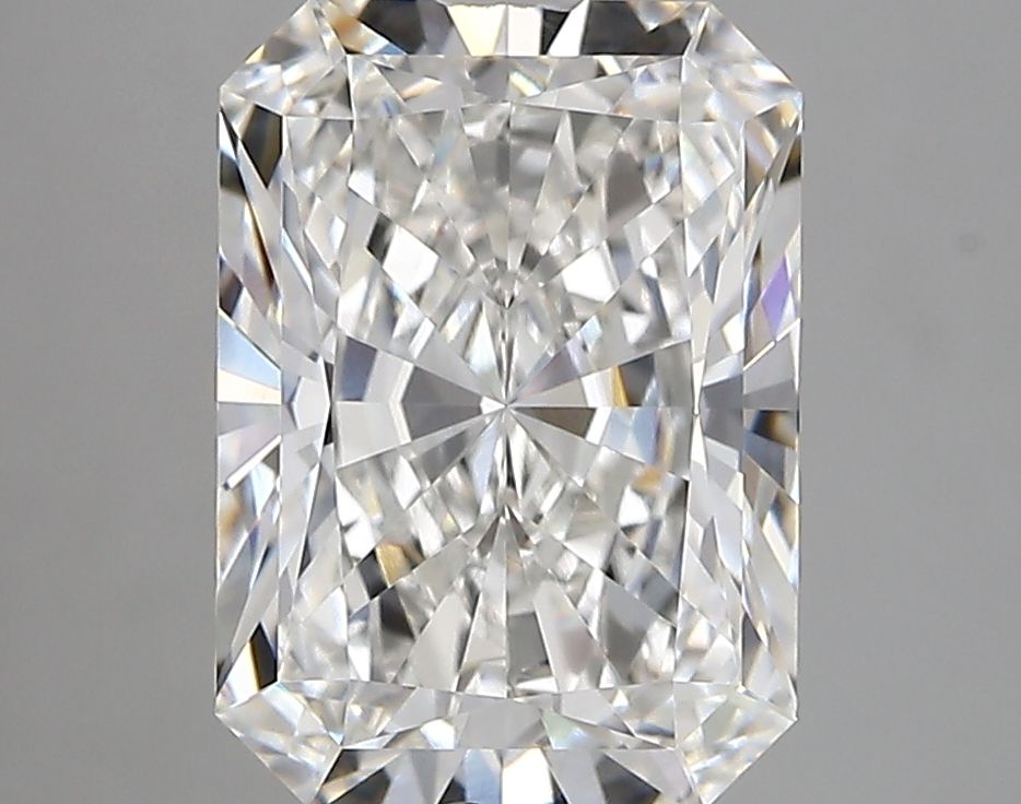 3.47 ct. radiant Lab Grown Diamond front image