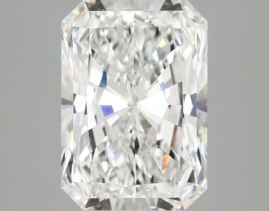 3.09 ct. radiant Lab Grown Diamond front image
