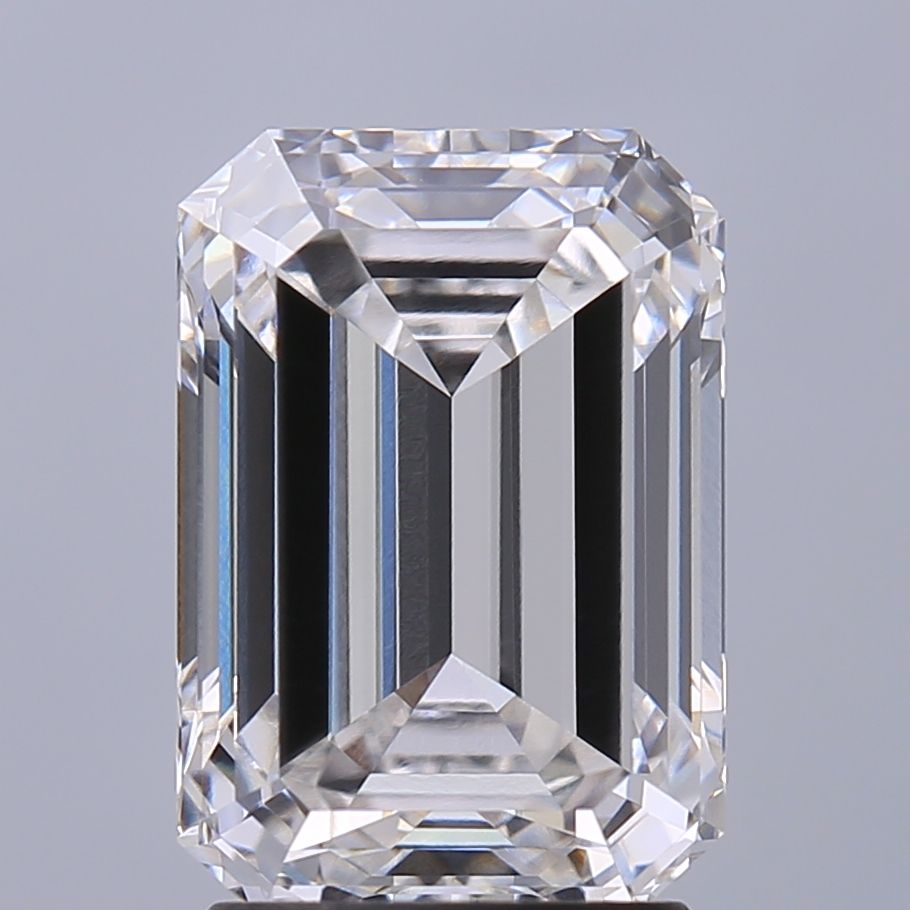 2.46 ct. emerald Lab Grown Diamond front image