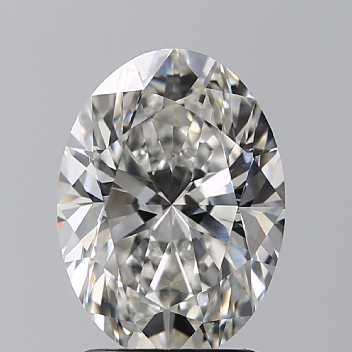 2.20 ct. oval Lab Grown Diamond front image