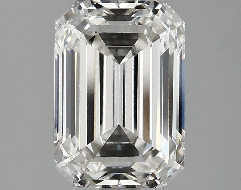 2.52 ct. emerald Lab Grown Diamond front image