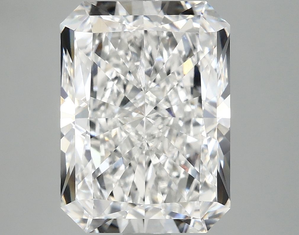4.96 ct. radiant Lab Grown Diamond front image