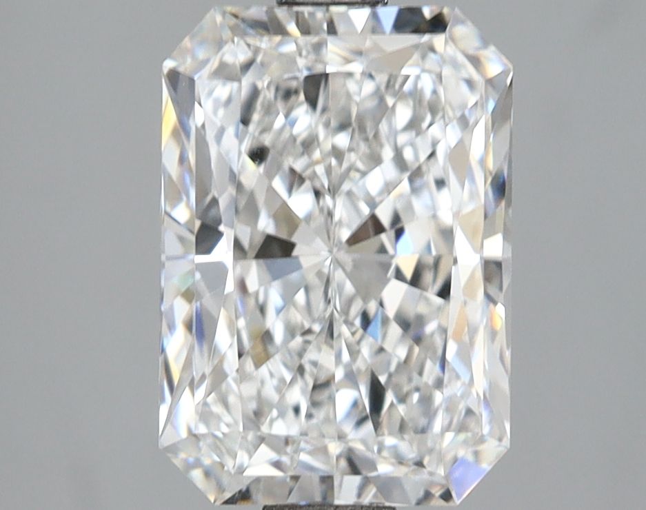 2.58 ct. radiant Lab Grown Diamond front image