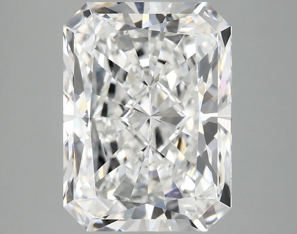 4.99 ct. radiant Lab Grown Diamond front image