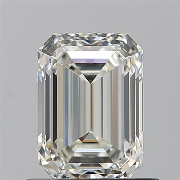 0.90 ct Emerald diamond