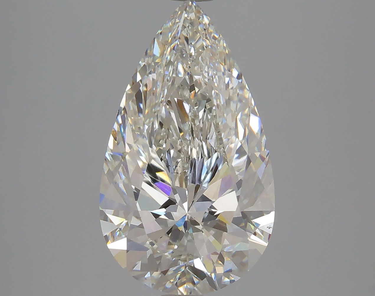 Pear Diamond