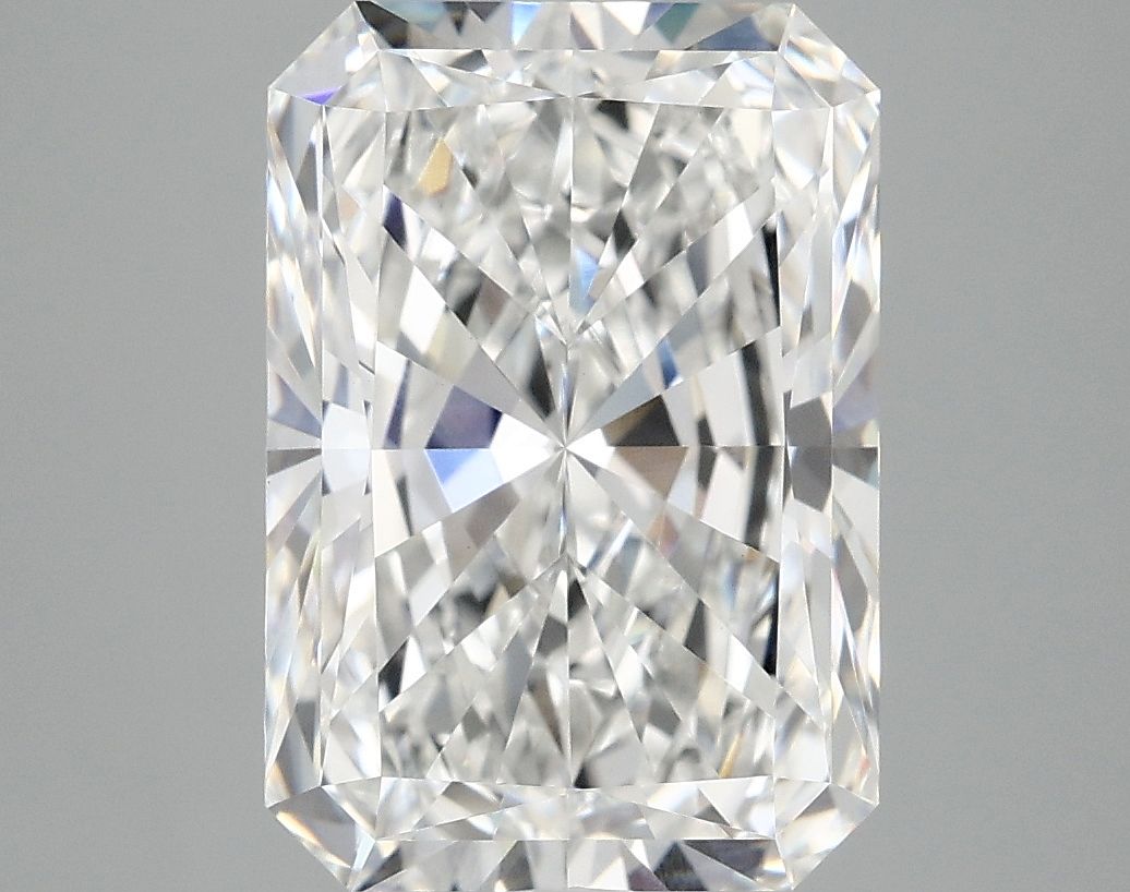 4.98 ct. radiant Lab Grown Diamond front image