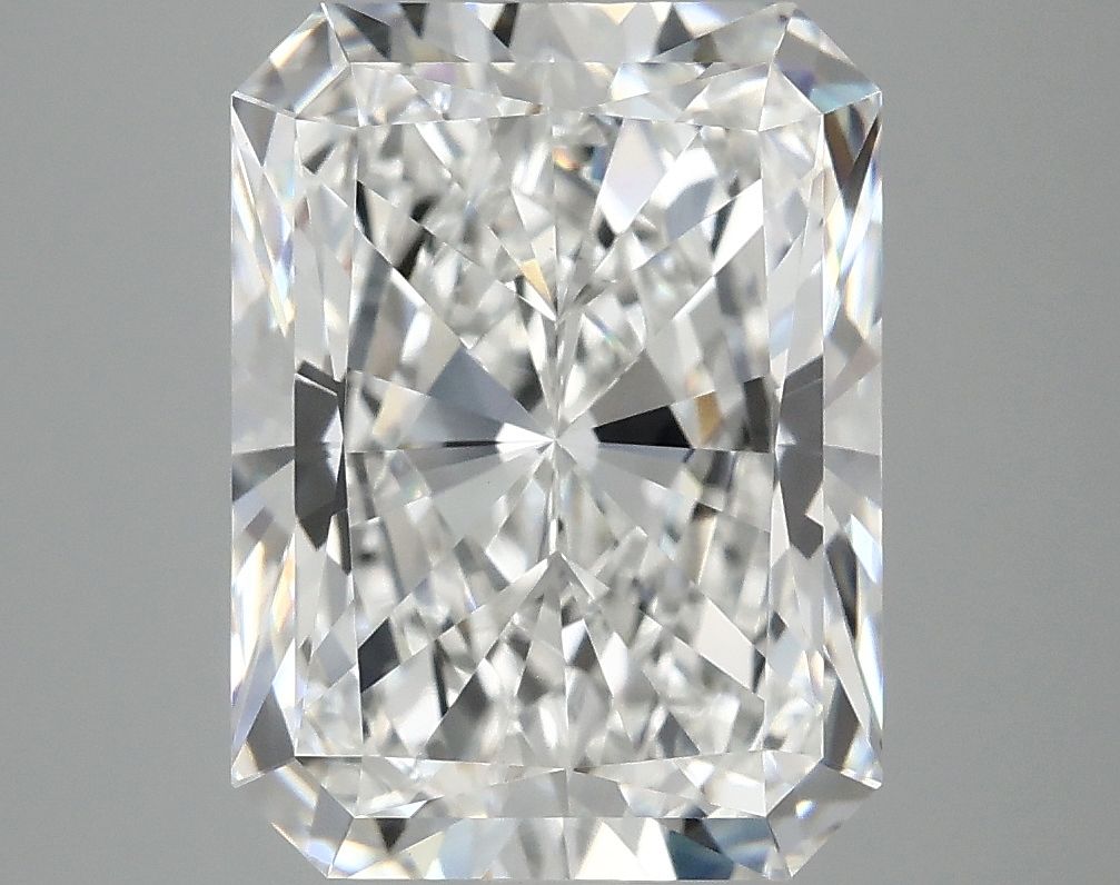4.86 ct. radiant Lab Grown Diamond front image