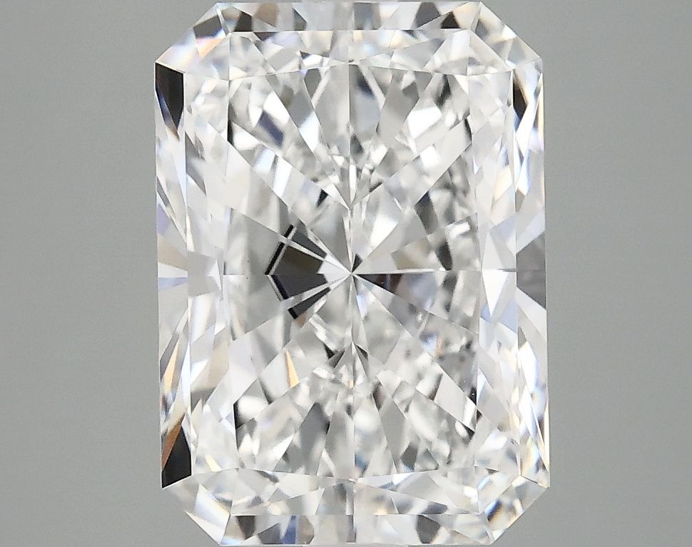 4.04 ct. radiant Lab Grown Diamond front image