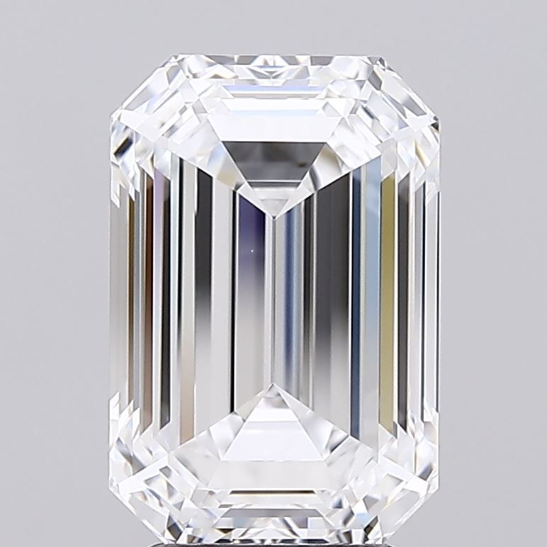 4.08 ct. emerald Lab Grown Diamond front image